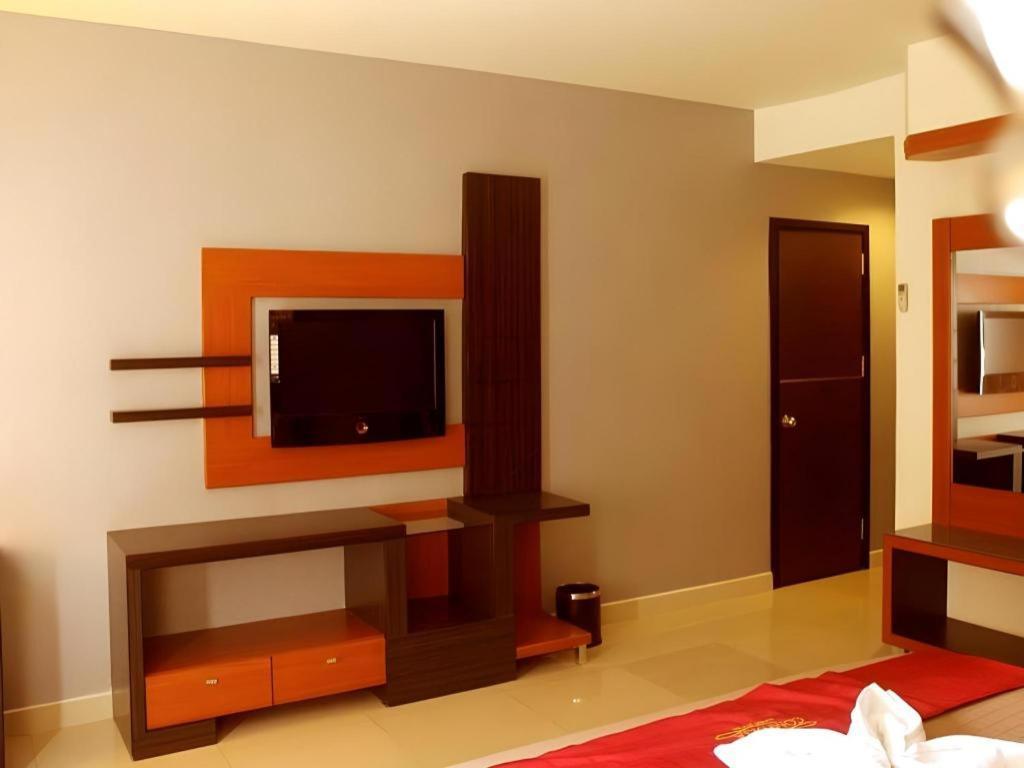 Travello Hotel Manado Zewnętrze zdjęcie
