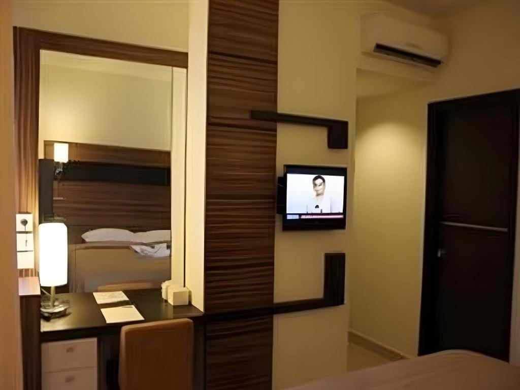 Travello Hotel Manado Zewnętrze zdjęcie