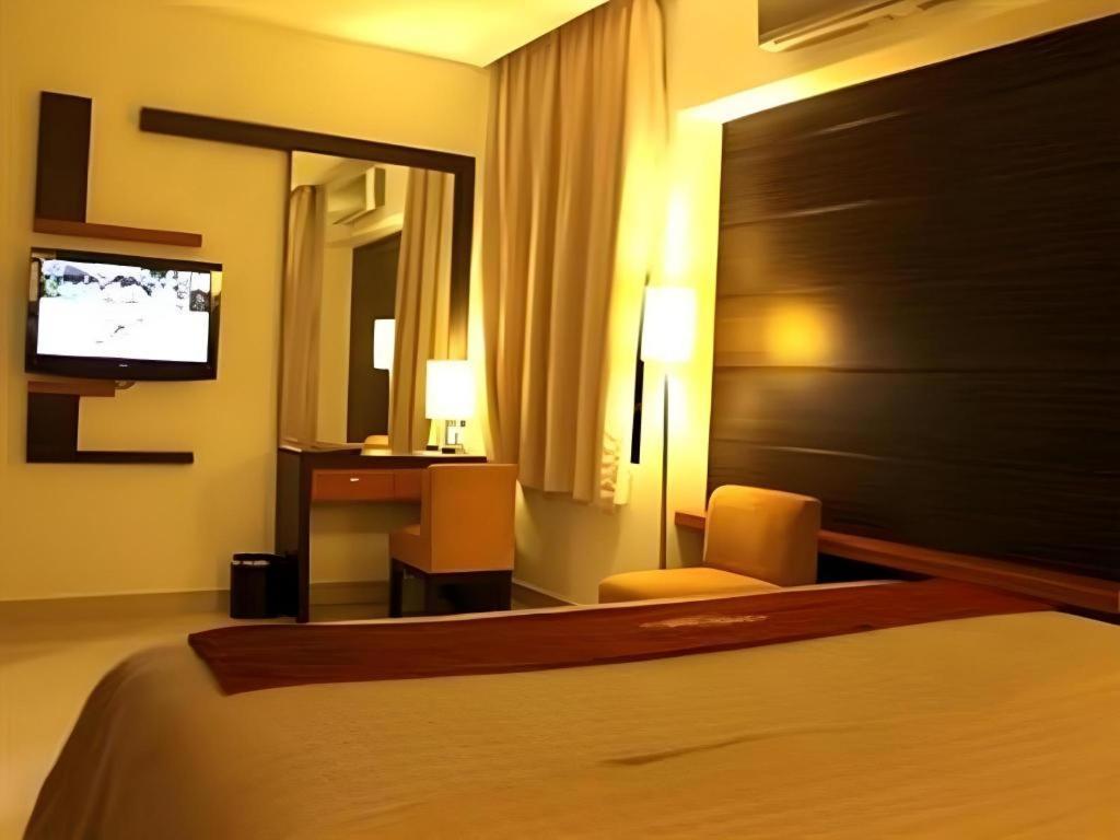 Travello Hotel Manado Zewnętrze zdjęcie