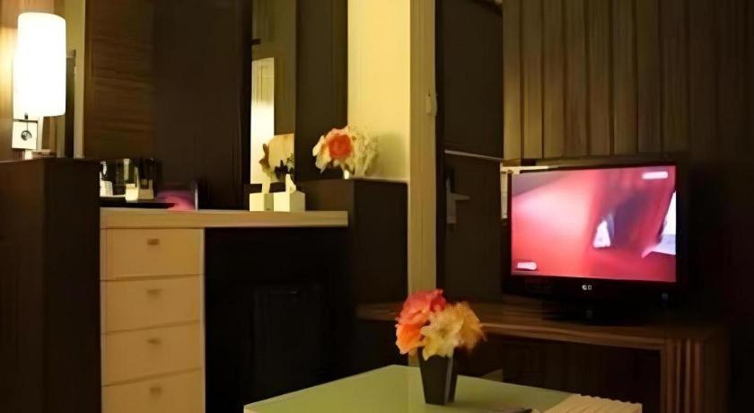 Travello Hotel Manado Zewnętrze zdjęcie