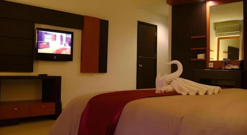 Travello Hotel Manado Zewnętrze zdjęcie