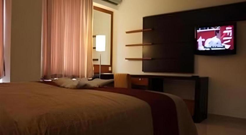 Travello Hotel Manado Zewnętrze zdjęcie
