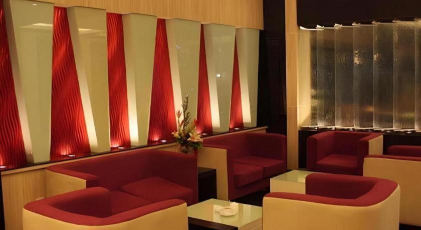 Travello Hotel Manado Zewnętrze zdjęcie