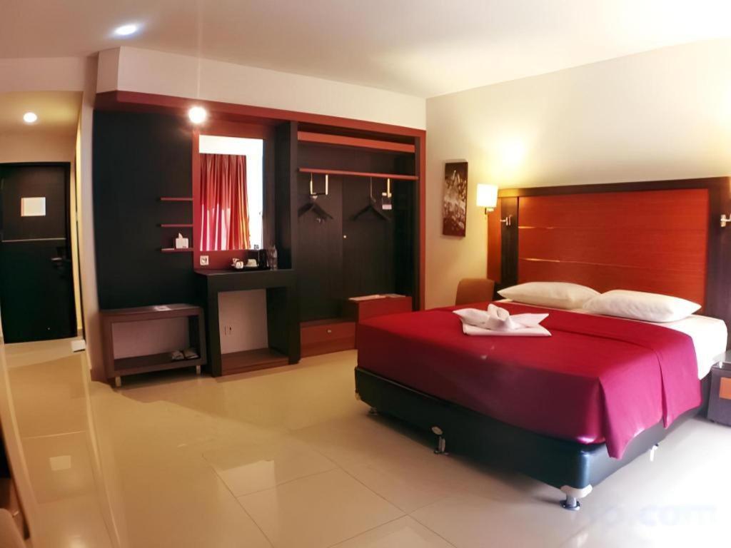 Travello Hotel Manado Zewnętrze zdjęcie