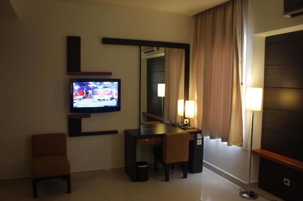 Travello Hotel Manado Zewnętrze zdjęcie
