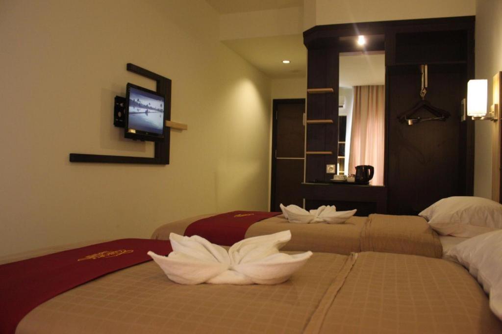 Travello Hotel Manado Zewnętrze zdjęcie