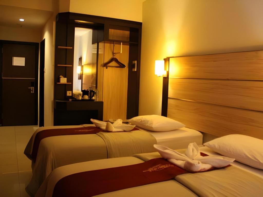 Travello Hotel Manado Zewnętrze zdjęcie