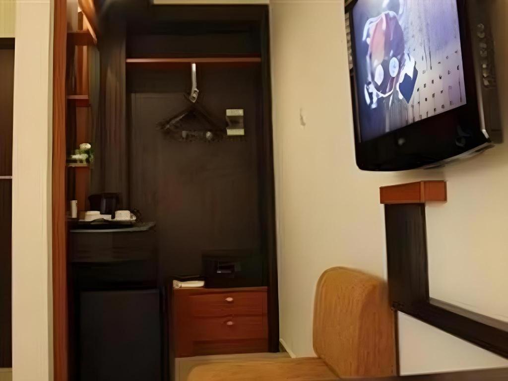 Travello Hotel Manado Zewnętrze zdjęcie