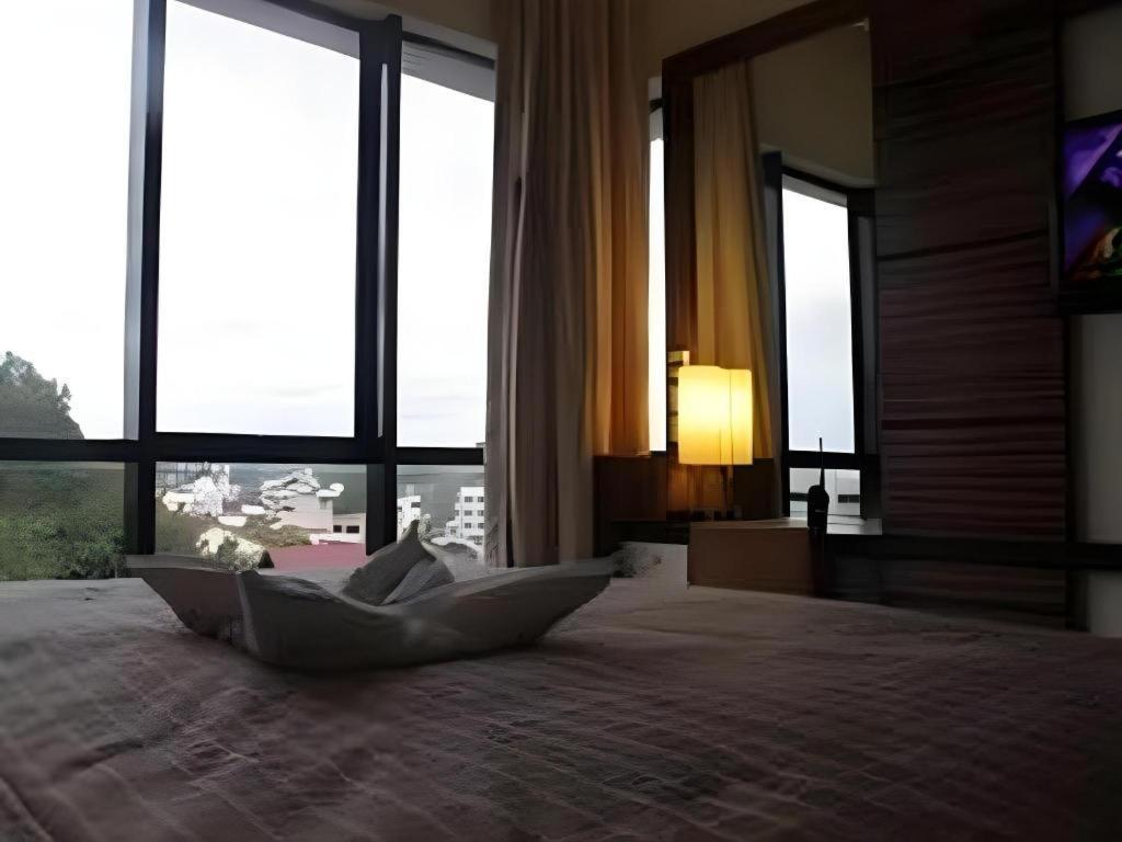 Travello Hotel Manado Zewnętrze zdjęcie