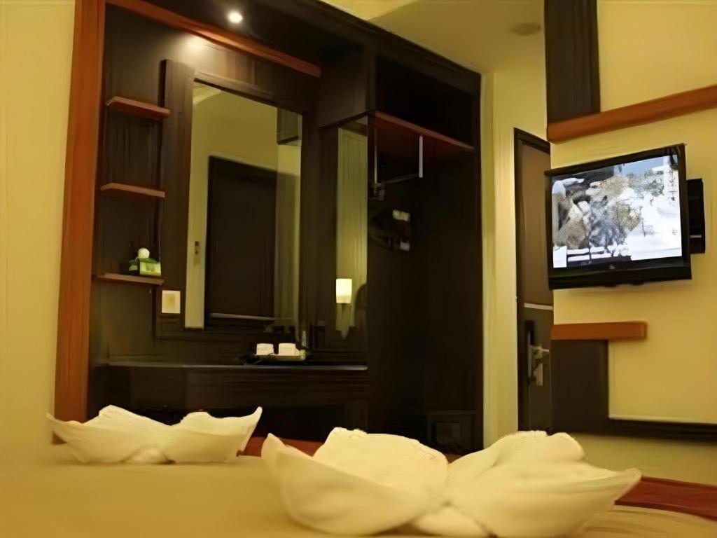 Travello Hotel Manado Zewnętrze zdjęcie